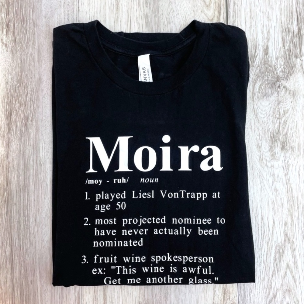 Bella Canvas Schitt's Creek ‘Moira’ T Shirt sz M